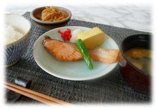 焼き魚御膳　ご飯・小鉢・味噌汁付