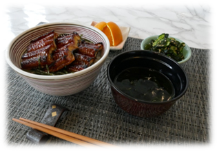 うなぎ丼御膳　小鉢・吸い物・フルーツ付