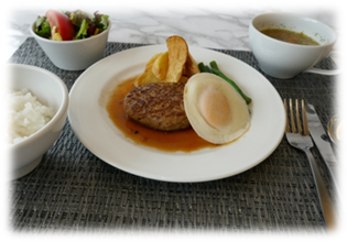 ハンバーグ御膳　ご飯・スープ・サラダ付